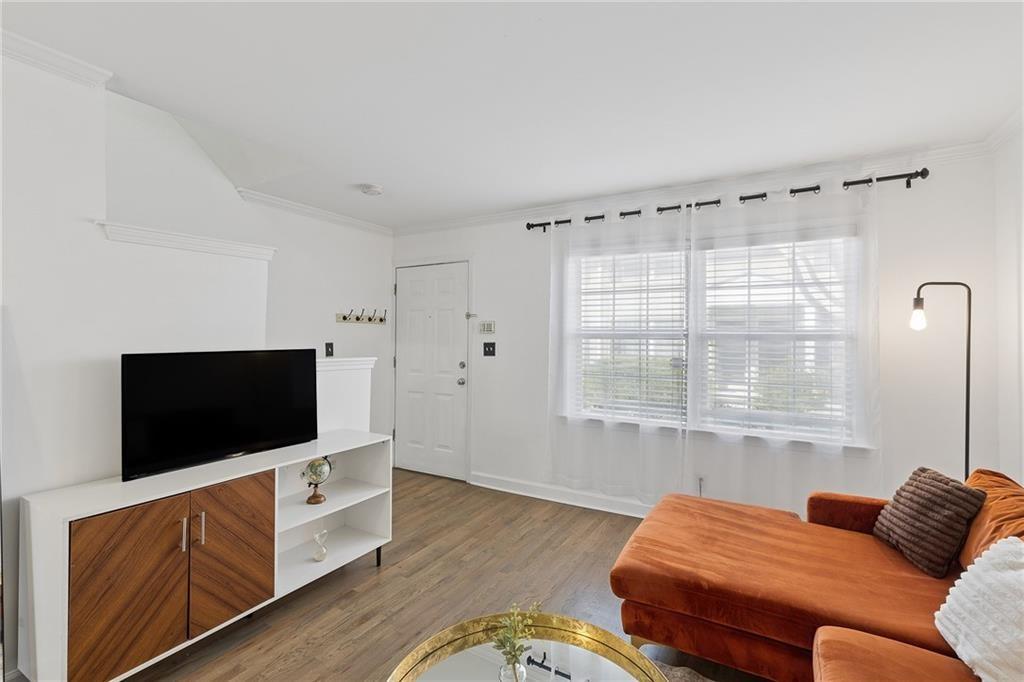 2232 Dunseath Avenue NW 206