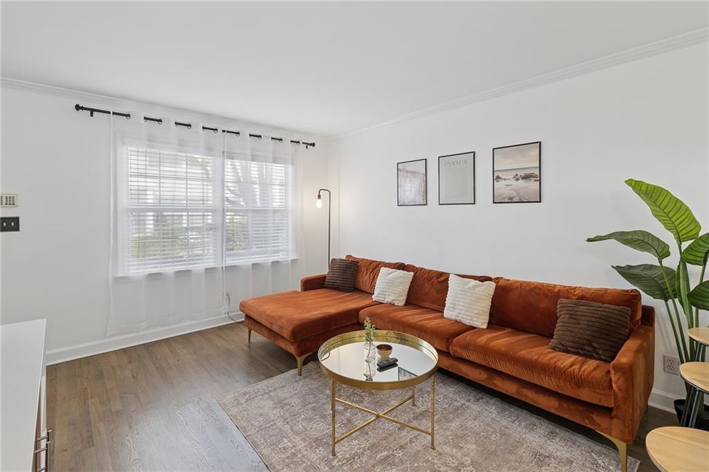 2232 Dunseath Avenue NW 206