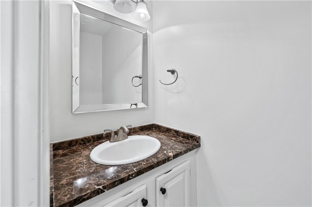 Defoors Mill - Residential