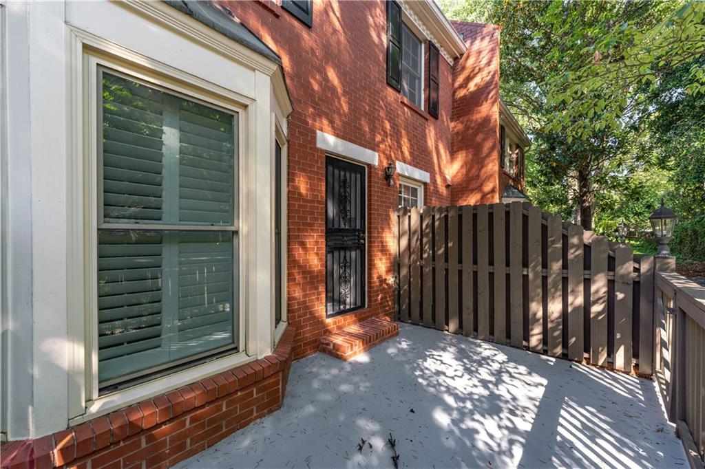 Defoors Mill - Residential