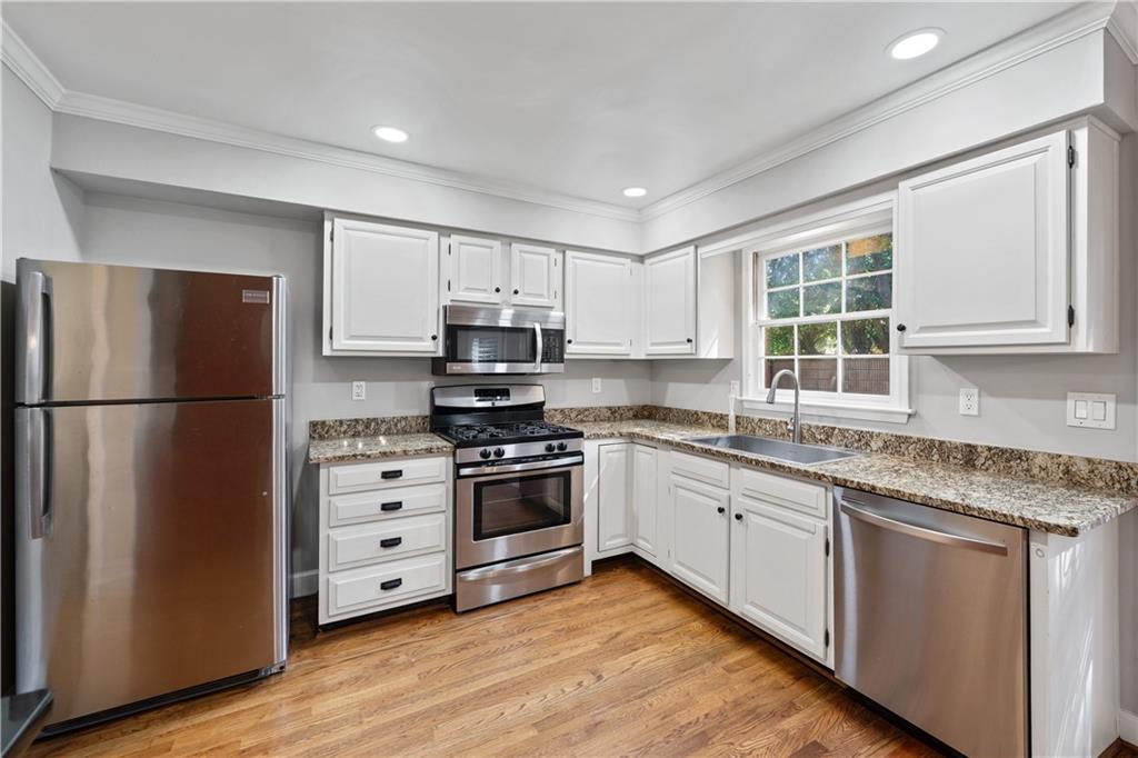 Defoors Mill - Residential