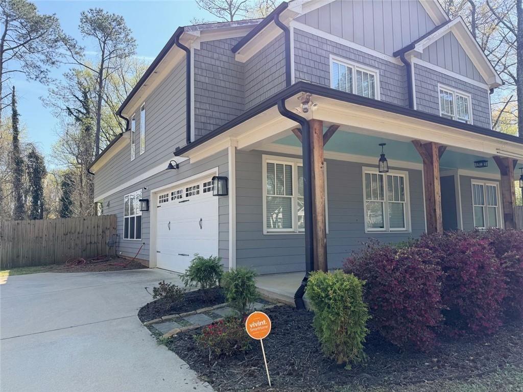 390 Maynard Terrace SE