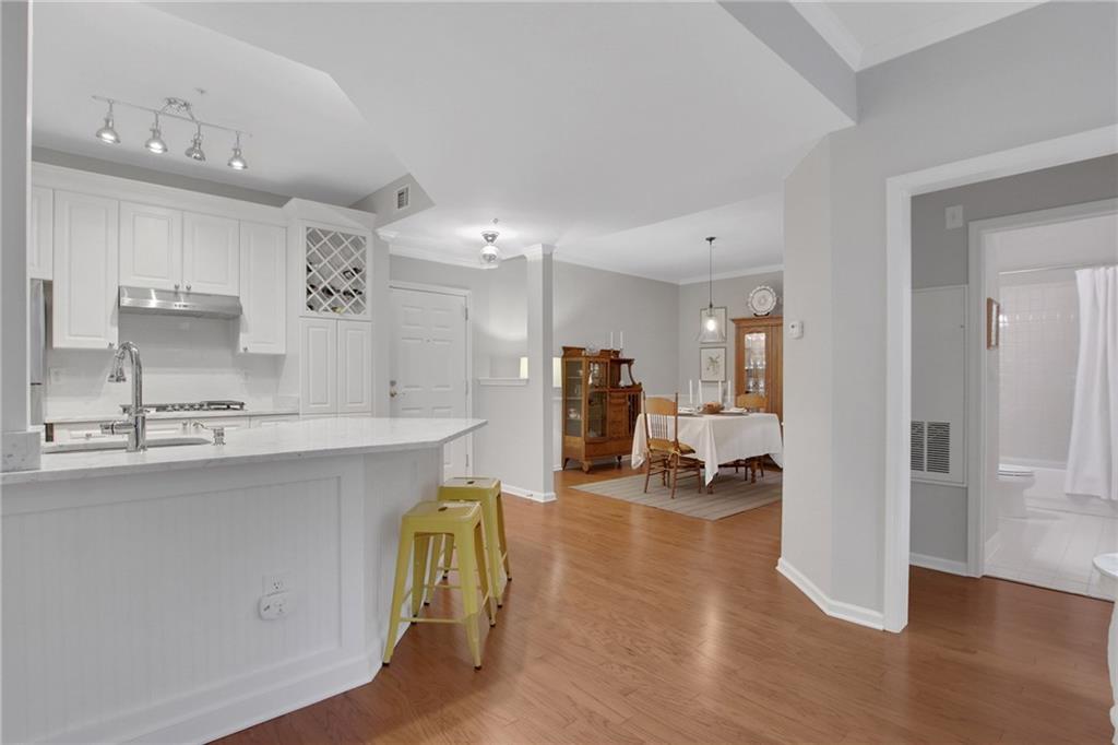 424 Lindbergh Drive NE 203