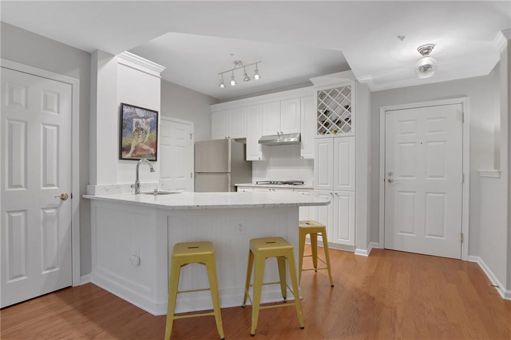 424 Lindbergh Drive NE 203