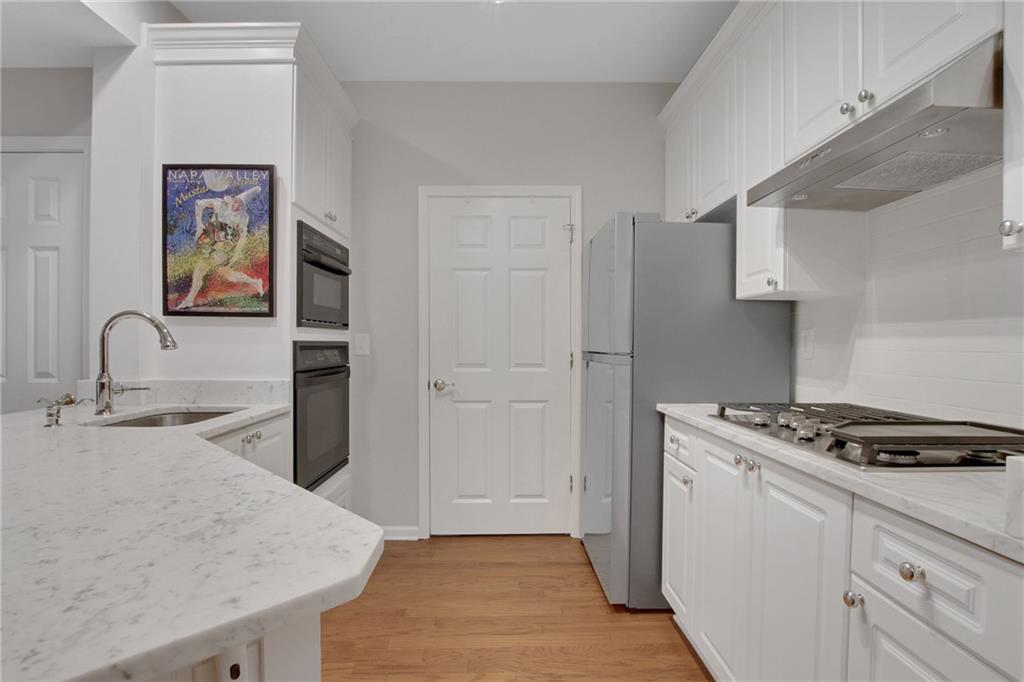 424 Lindbergh Drive NE 203