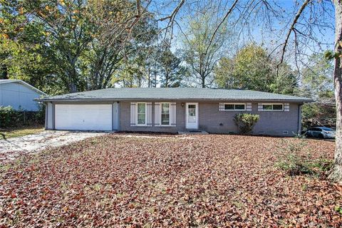 A home in Douglasville