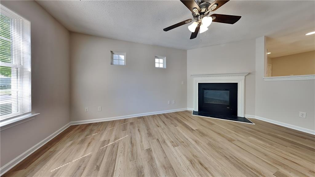 5870 Sable Glen Road, Atlanta, Georgia image 3