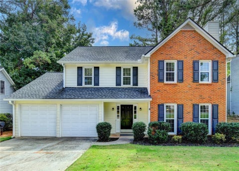 Homes For Sale - 820 Meadowsong Circle<br/> Lawrenceville, GA 30043