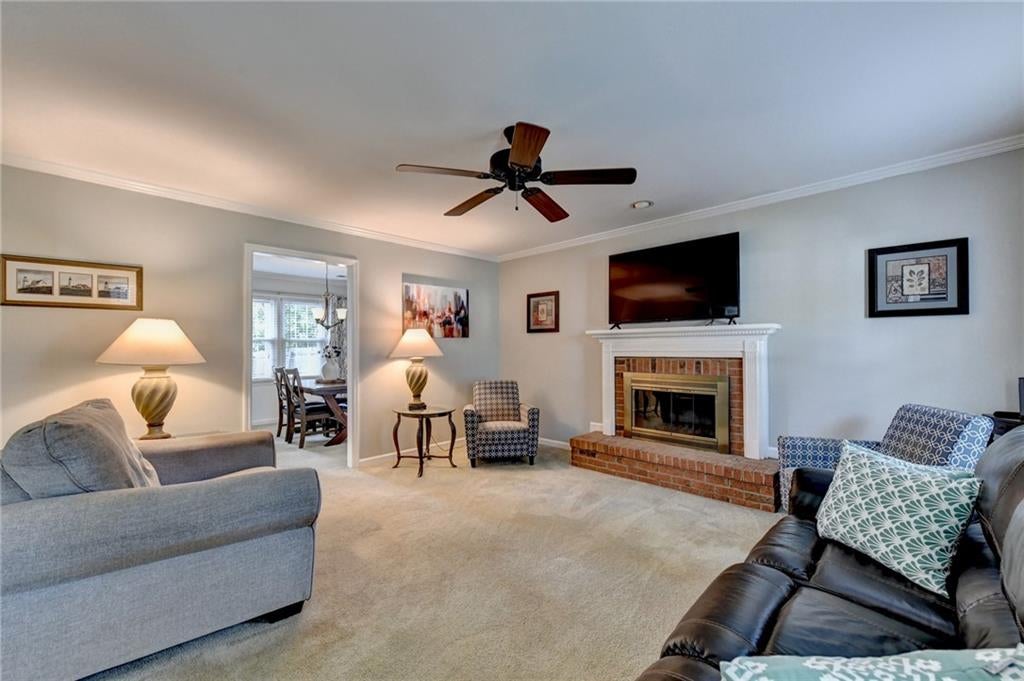 820 Meadowsong Circle