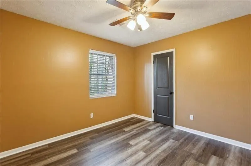 Smyrna, Georgia 30080, United States, 2 Bedrooms Bedrooms, ,2 BathroomsBathrooms,Residential,Active,187077