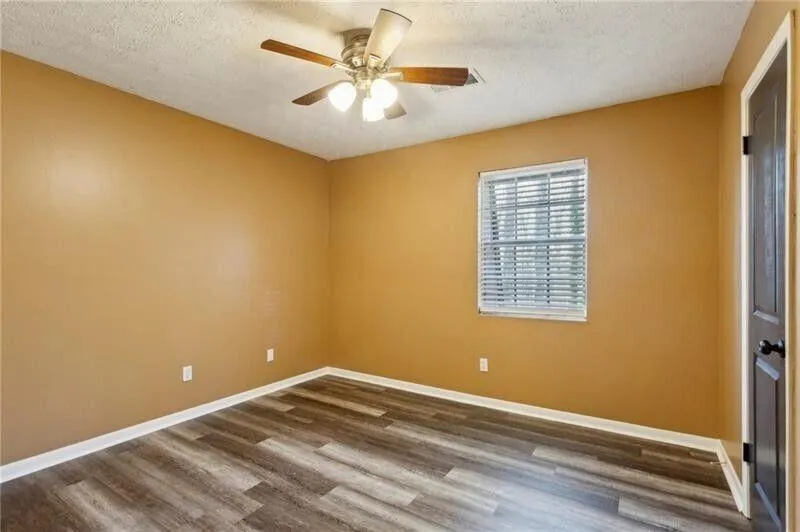 Smyrna, Georgia 30080, United States, 2 Bedrooms Bedrooms, ,2 BathroomsBathrooms,Residential,Active,187077