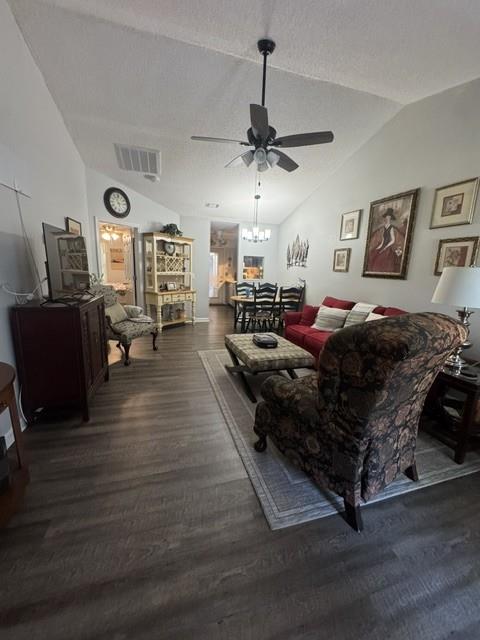 9063 Stoneleigh Trace