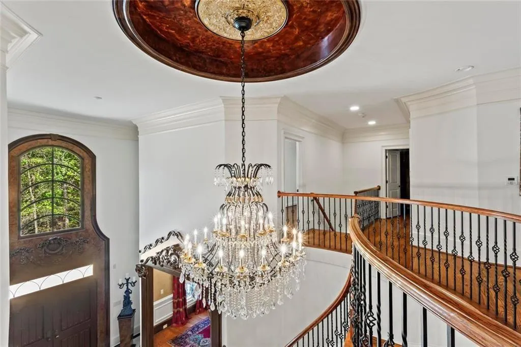 Alpharetta, Georgia 30005, United States, 6 Bedrooms Bedrooms, ,9 BathroomsBathrooms,Residential,Active,111187