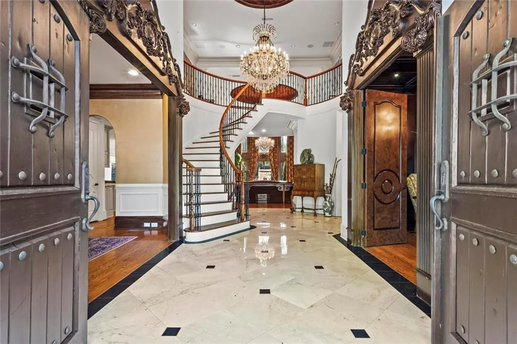 Alpharetta, Georgia 30005, United States, 6 Bedrooms Bedrooms, ,9 BathroomsBathrooms,Residential,Active,111187