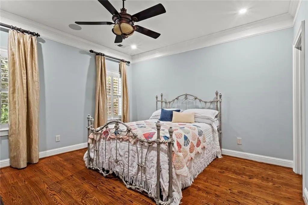 Alpharetta, Georgia 30005, United States, 6 Bedrooms Bedrooms, ,9 BathroomsBathrooms,Residential,Active,111187