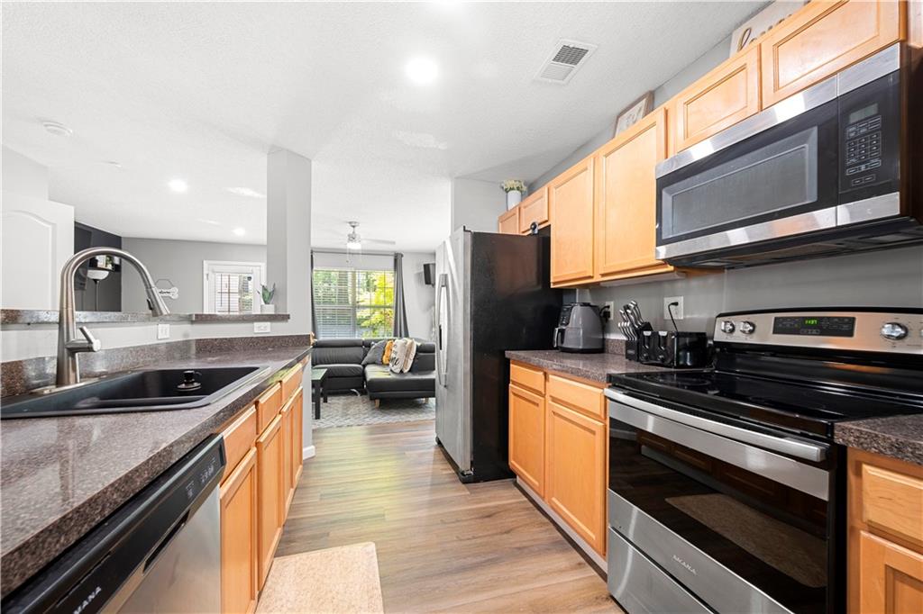 625 Outlook Way, Atlanta, Georgia image 13