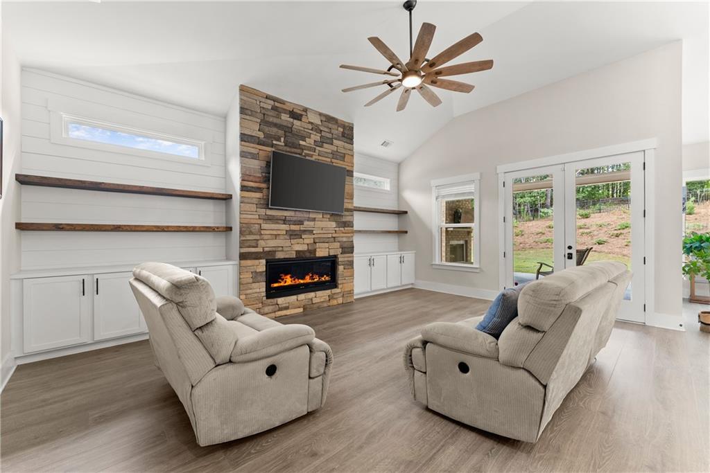 Traditions of Braselton - Residential