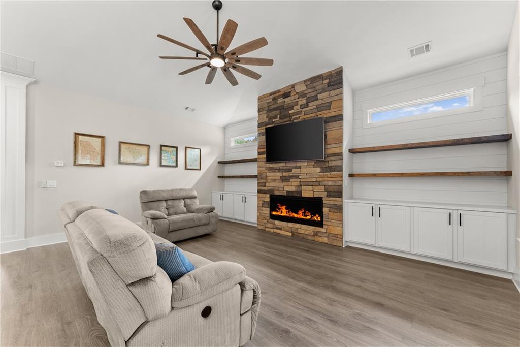 Traditions of Braselton - Residential