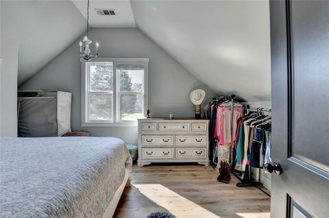 listing image 118