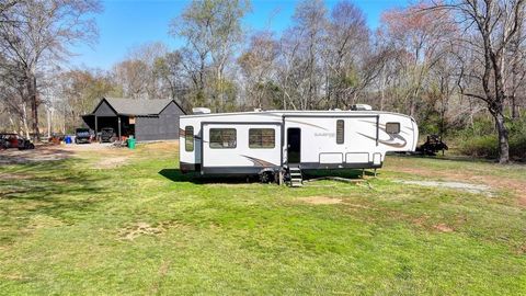 listing image 134