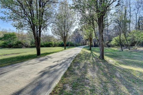 listing image 133