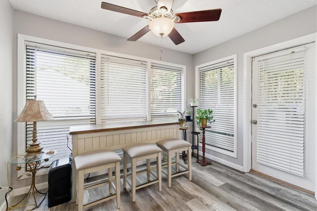 DUNWOODY COURT - Residential