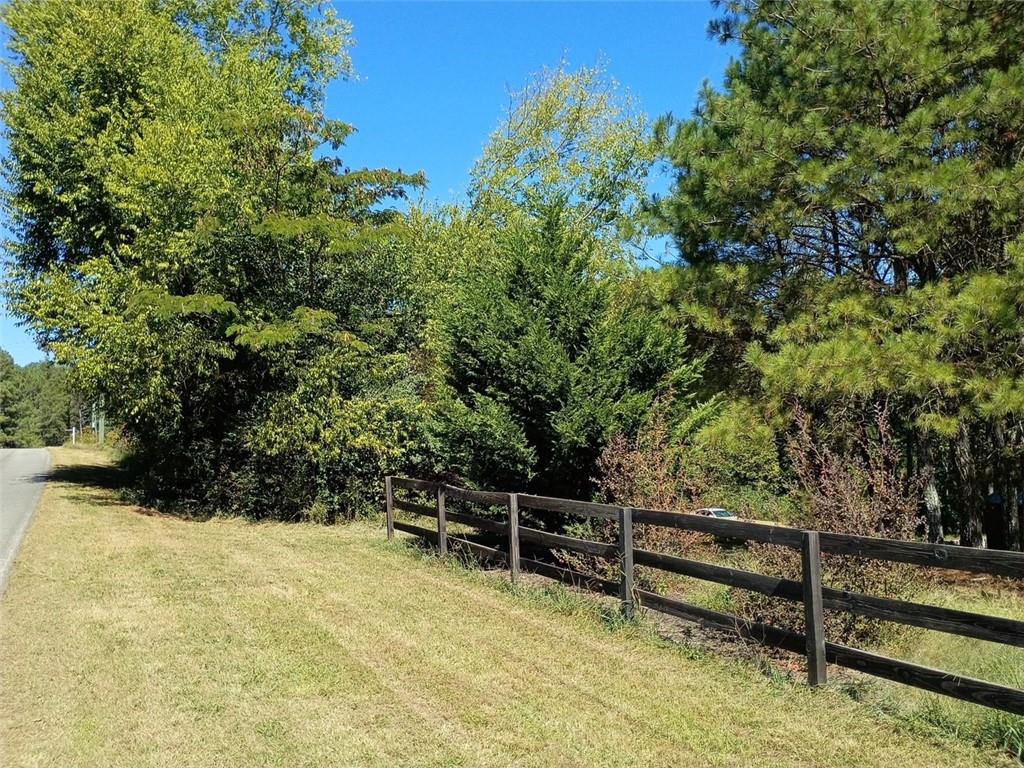 3256 Reavis Mountain Road