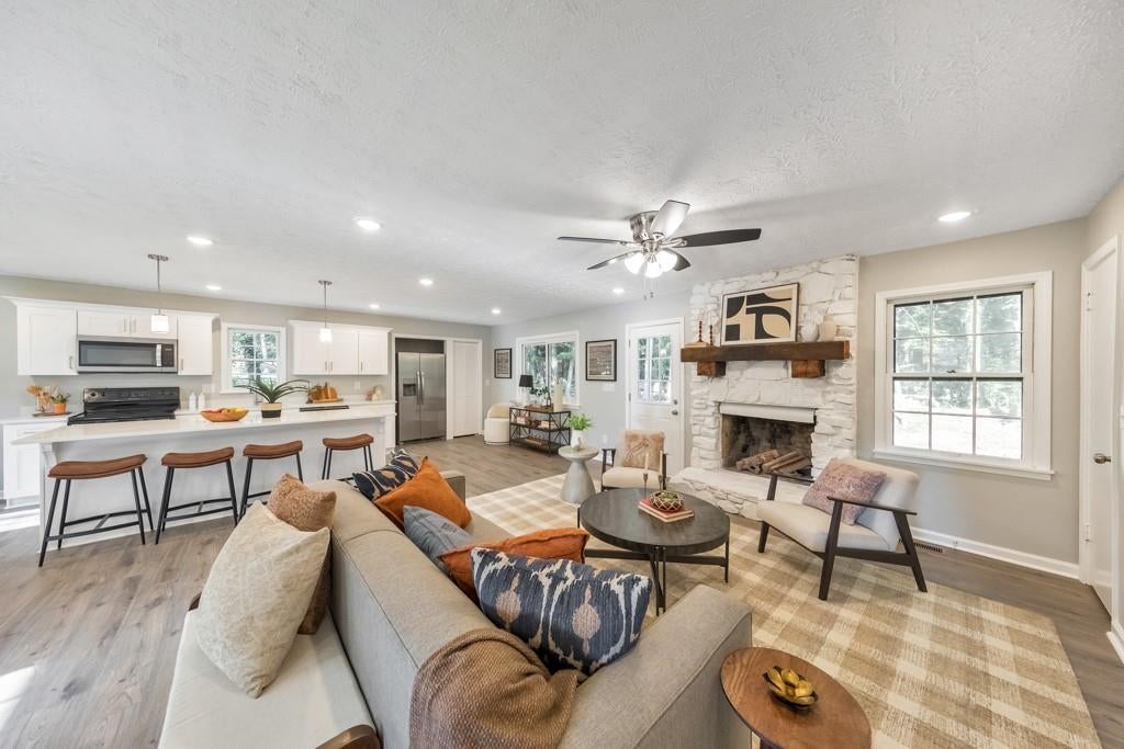 2501 Sandy Court