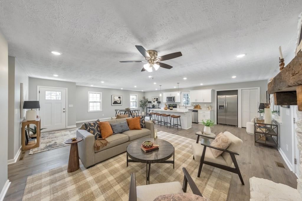 2501 Sandy Court