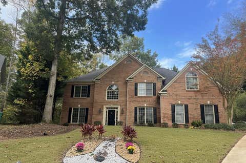 Homes For Sale - 392 Brookwater Court<br/> Stone Mountain, GA 30087