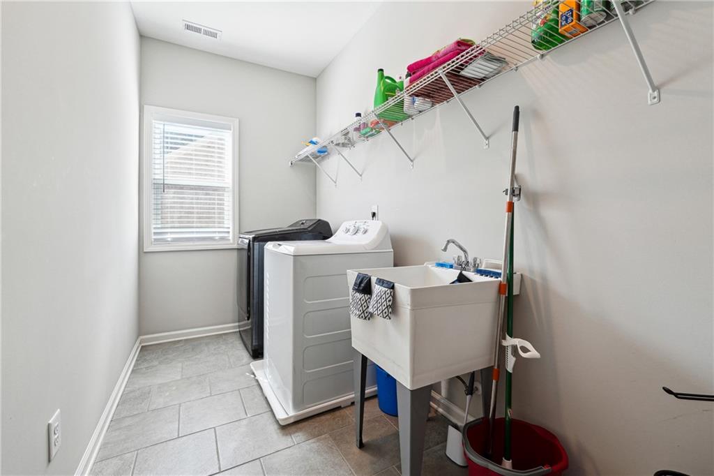 5095 Five Forks Trickum Road, Lilburn, Georgia image 31
