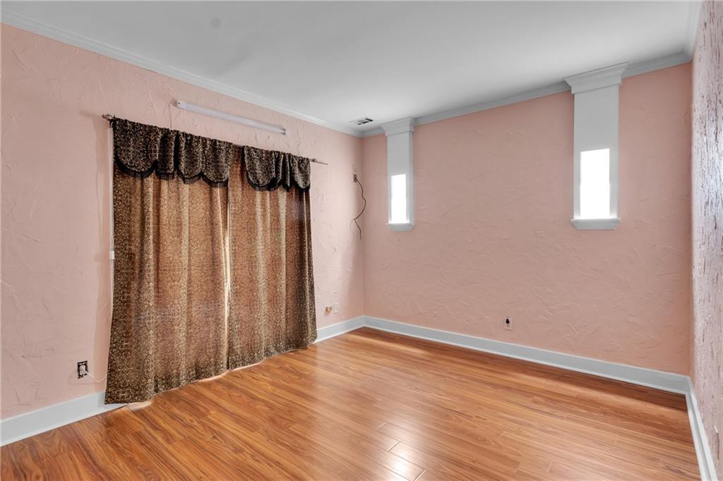 Paper Mill Manor - Residential