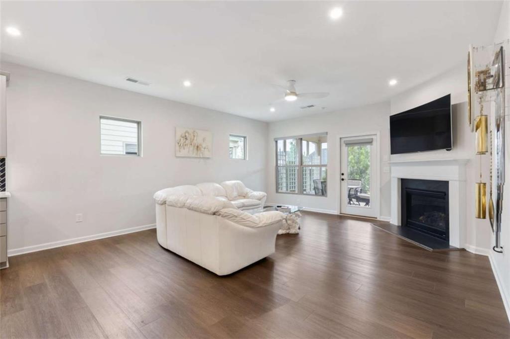 Del Webb Chateau Elan - Residential