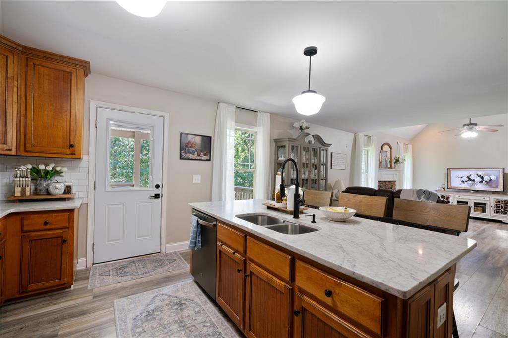 30 Larsen Ridge