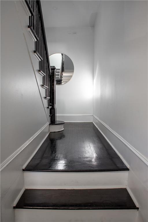 450 N Highland Avenue NE 2