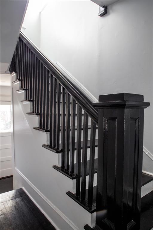 450 N Highland Avenue NE 2