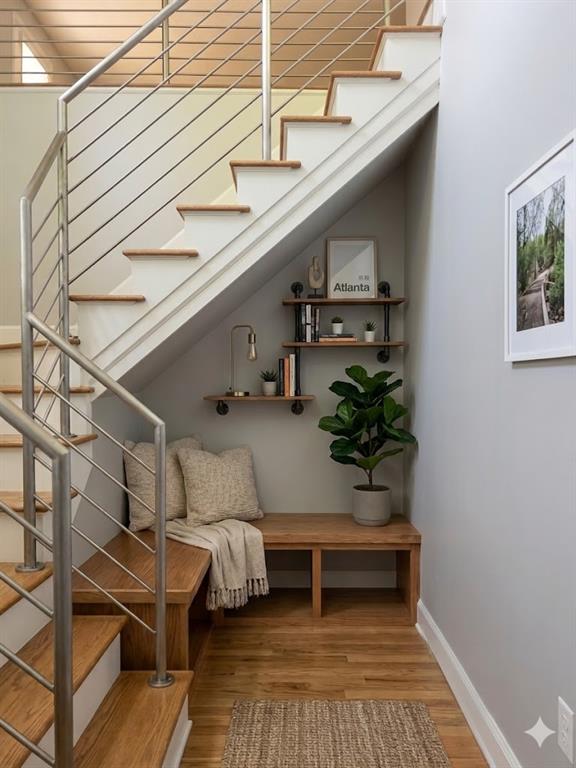 1490 N Crossing Circle NE