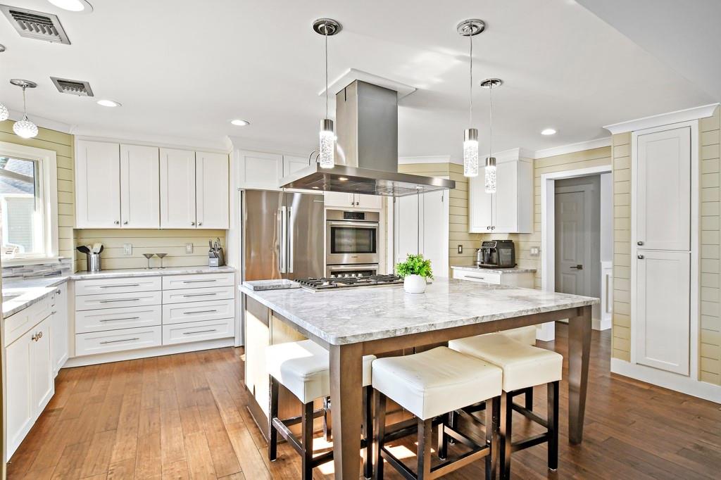 302 Bennett Farms Court