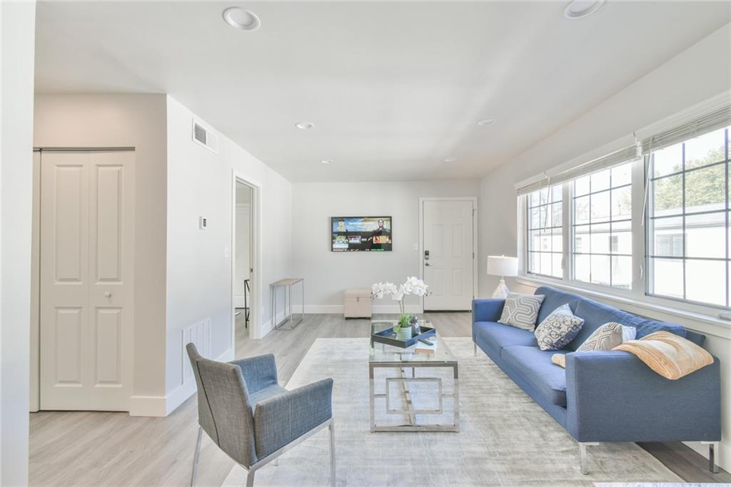 905 BRIARCLIFF Road NE 2