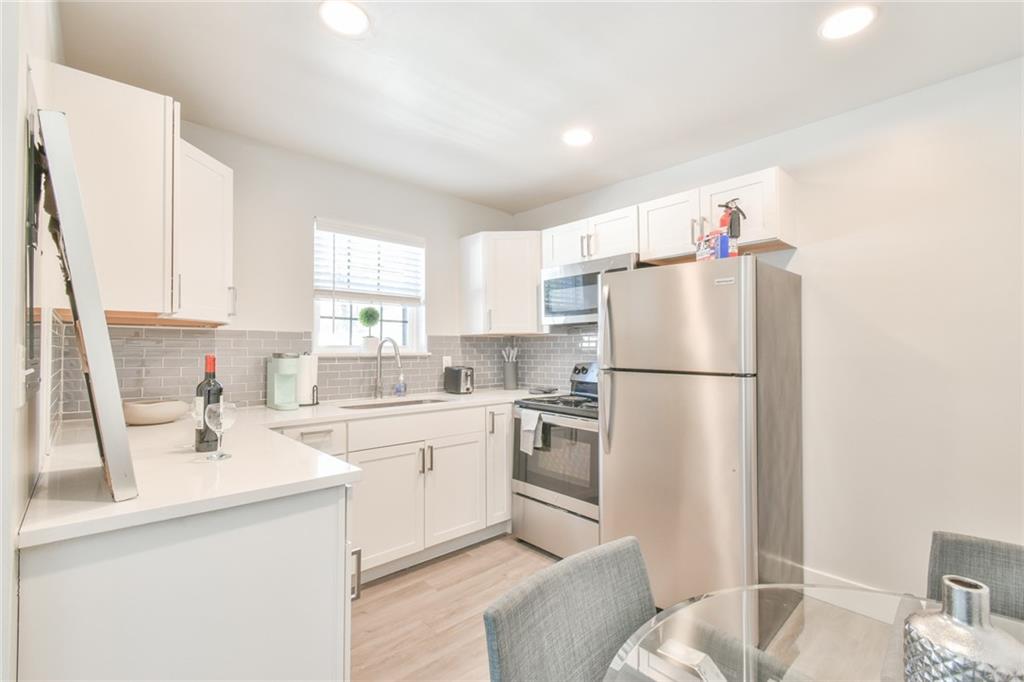 905 BRIARCLIFF Road NE 2