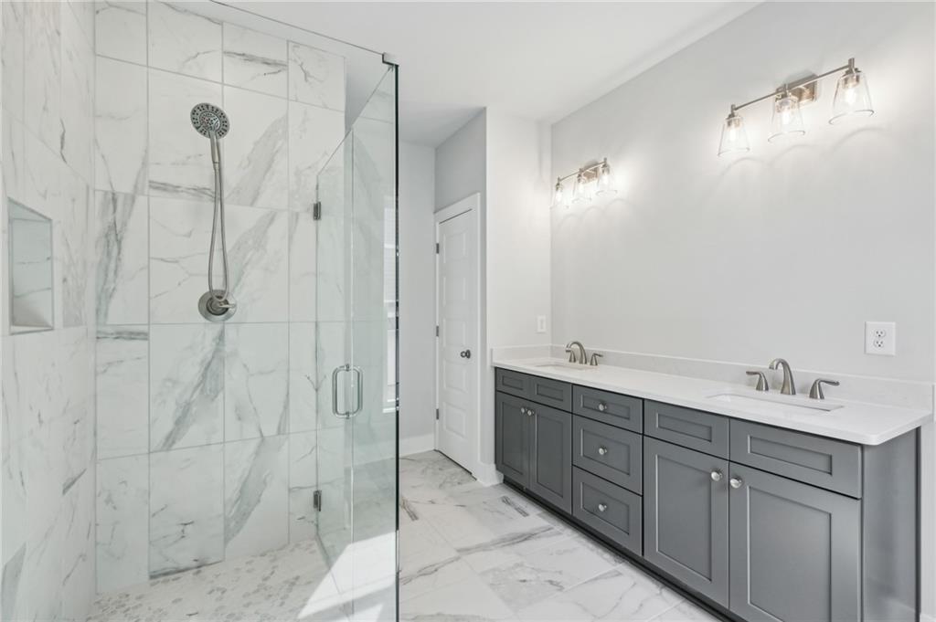 3111 Stonegate Drive, Atlanta, Georgia image 7