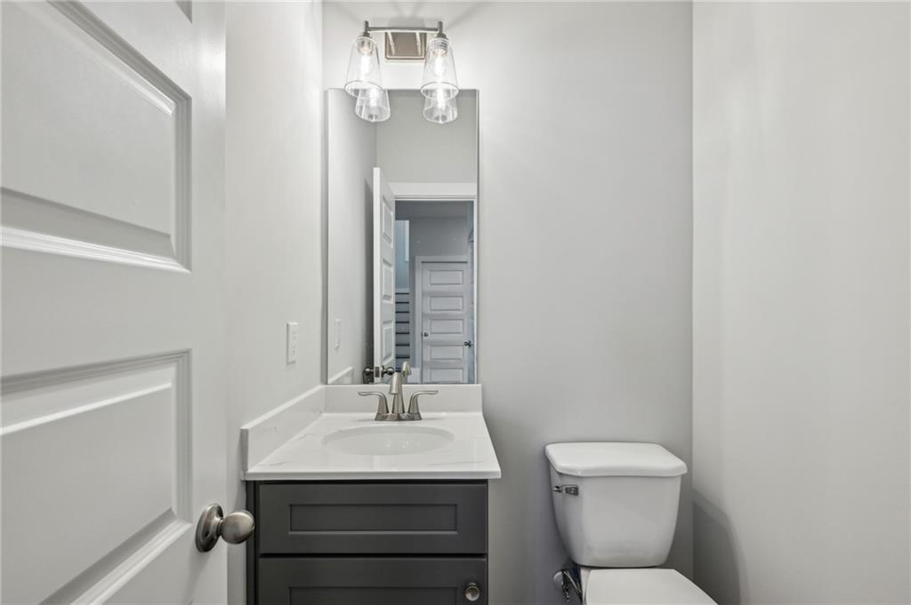 3111 Stonegate Drive, Atlanta, Georgia image 8
