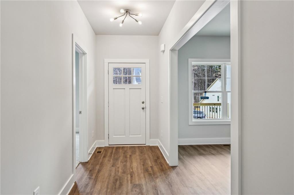 3111 Stonegate Drive, Atlanta, Georgia image 3