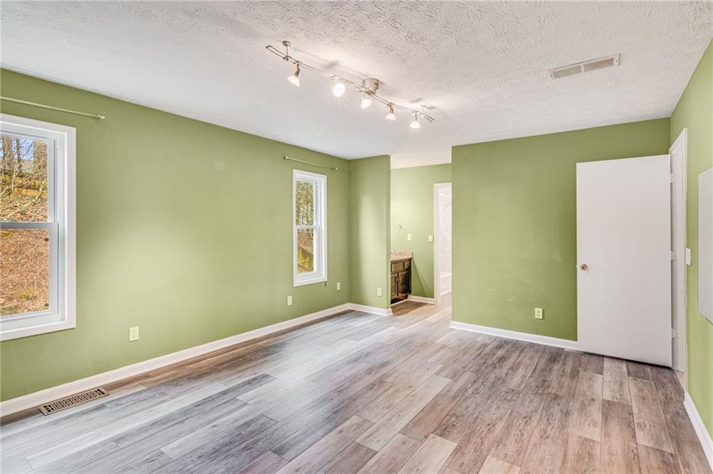 Colony Glen - Residential Lease
