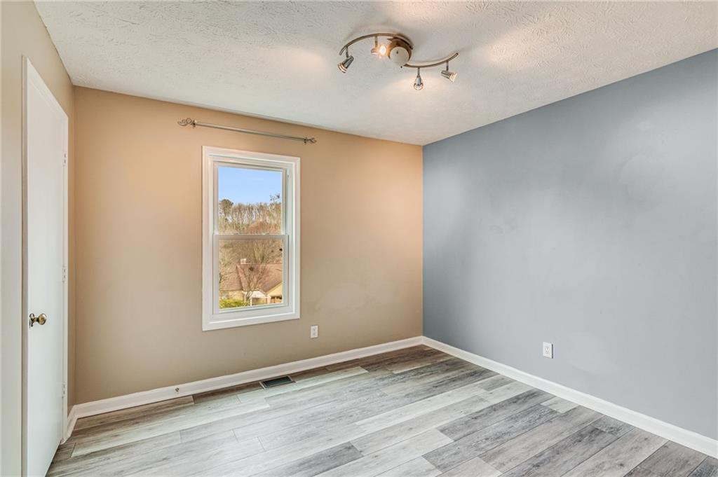 Colony Glen - Residential Lease