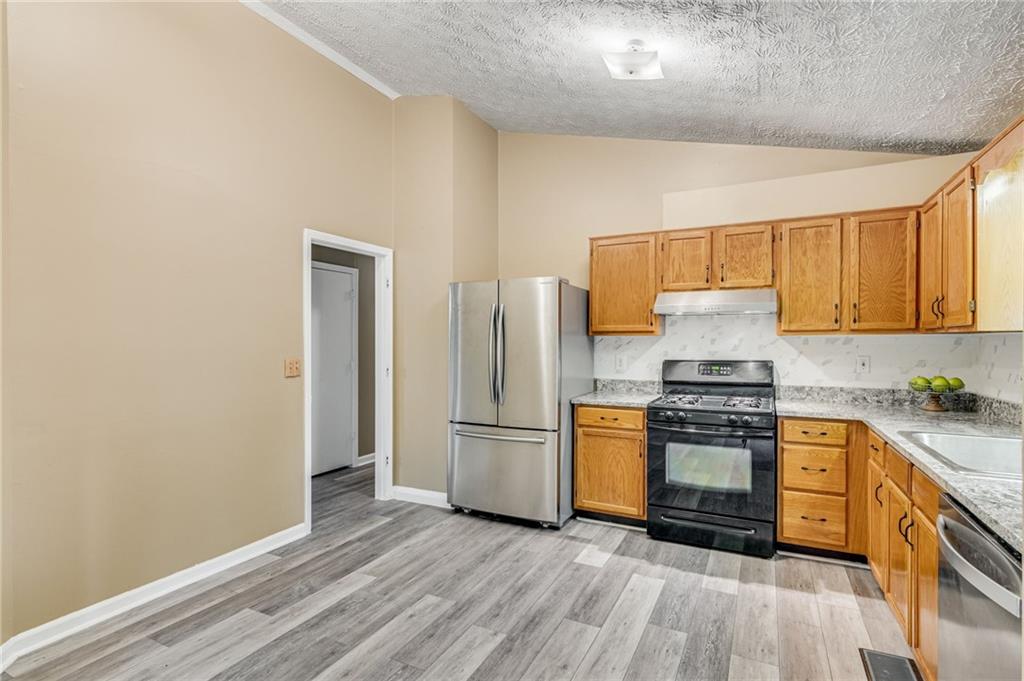 Colony Glen - Residential Lease