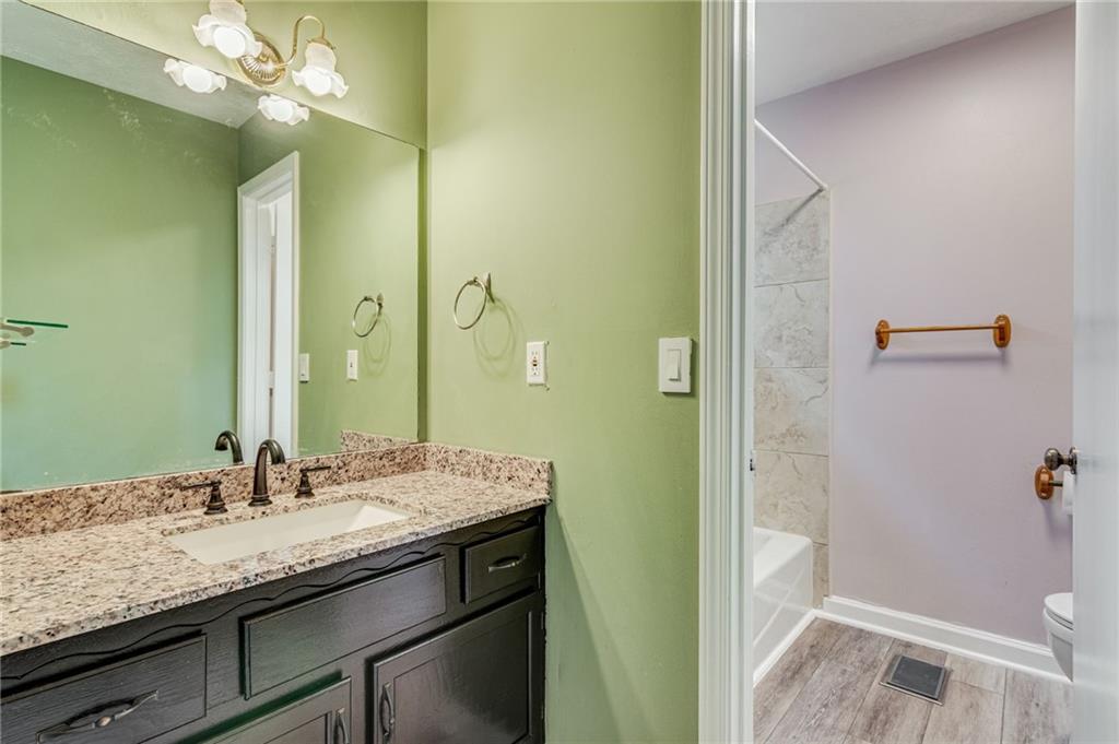 Colony Glen - Residential Lease
