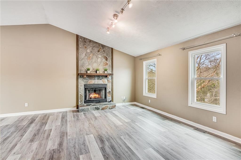 Colony Glen - Residential Lease