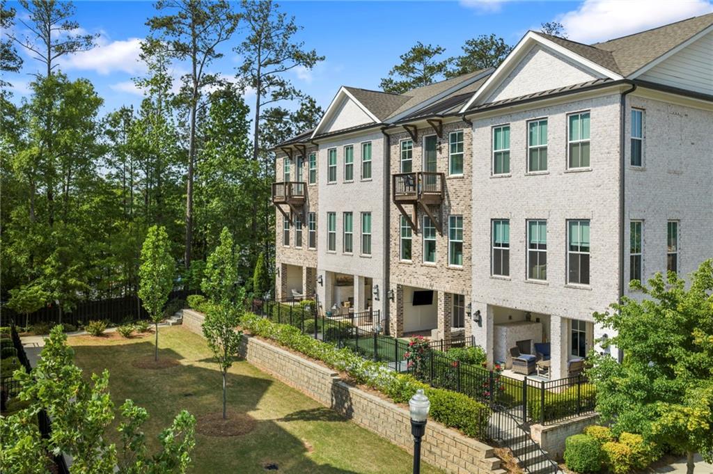 528 Clover Lane