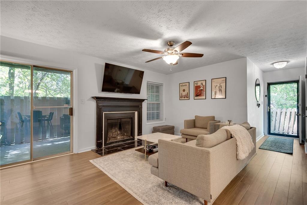 1426 N Crossing Drive, Atlanta, Georgia image 7